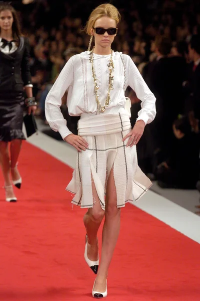 Look 40